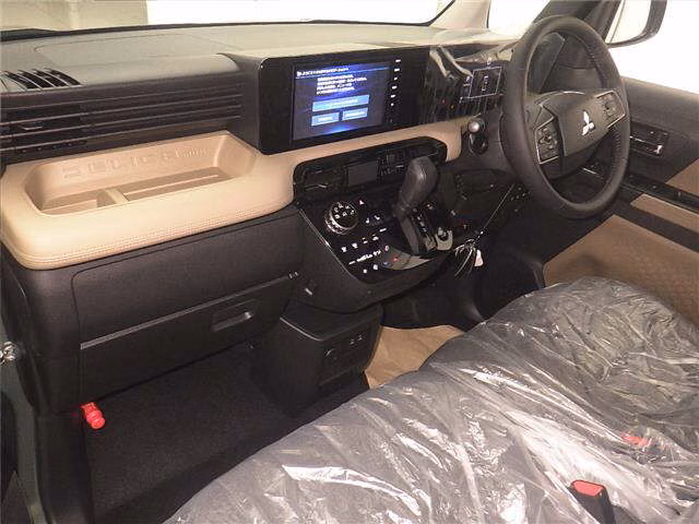 MITSUBISHI DELICA MINI