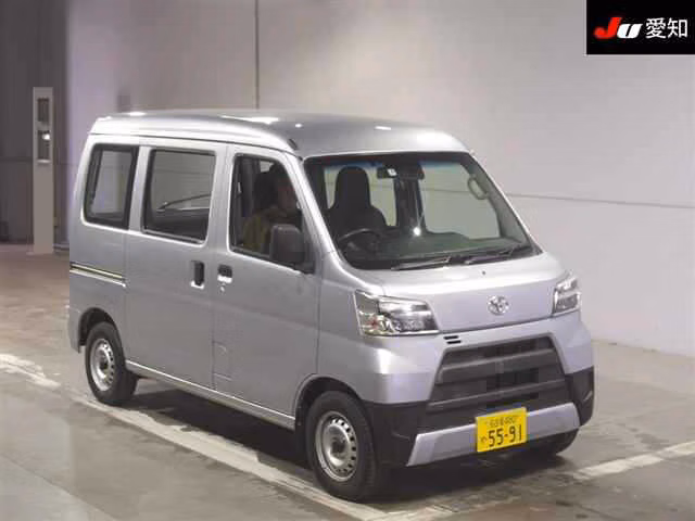 TOYOTA PIXIS VAN