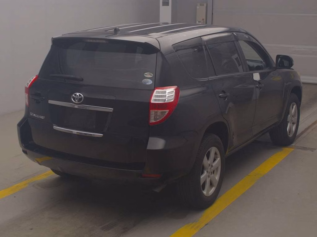 TOYOTA VANGUARD