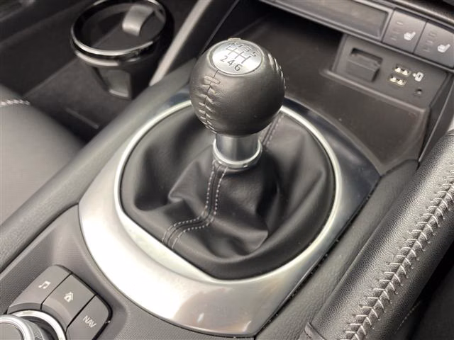 MAZDA MX-5