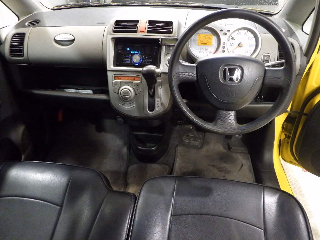 HONDA LIFE