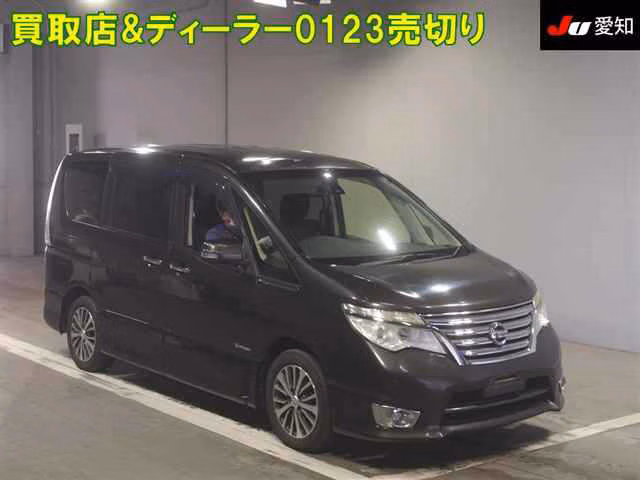 NISSAN SERENA
