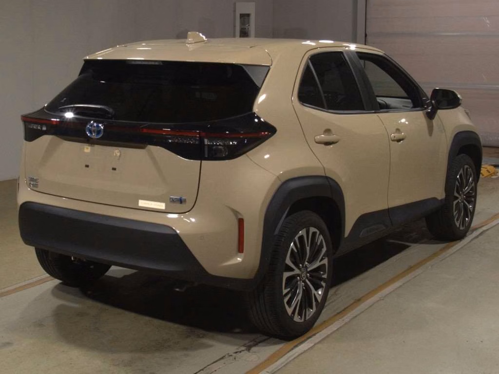 TOYOTA YARIS CROSS