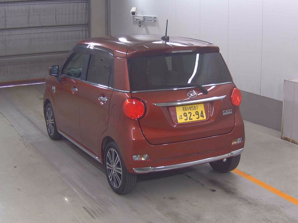 DAIHATSU CAST