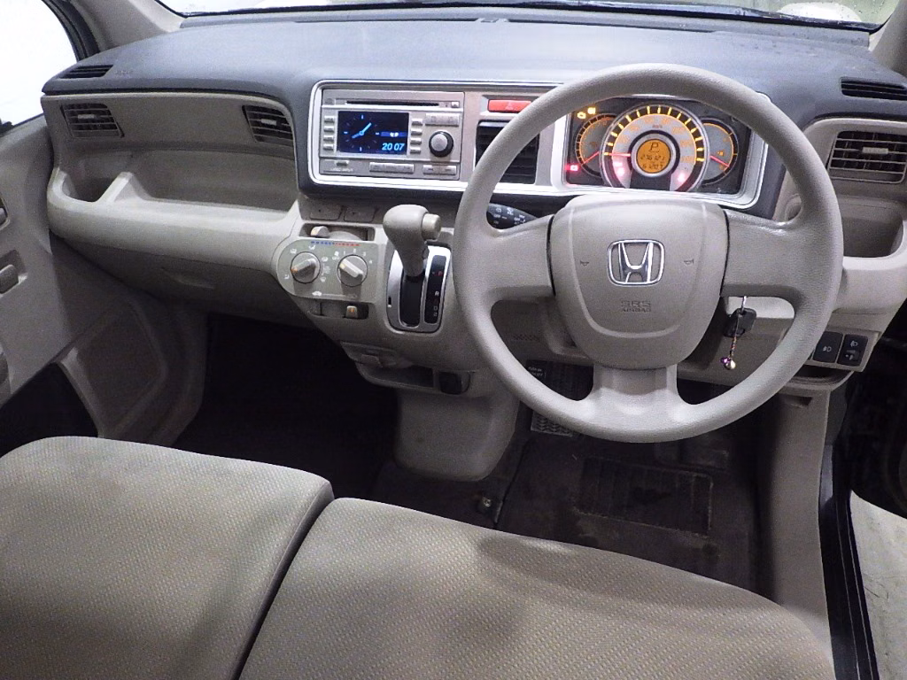 HONDA LIFE