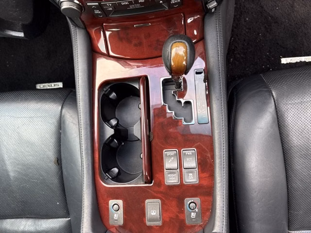 LEXUS LS460