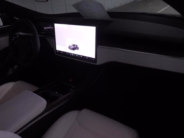 TESLA MODEL S