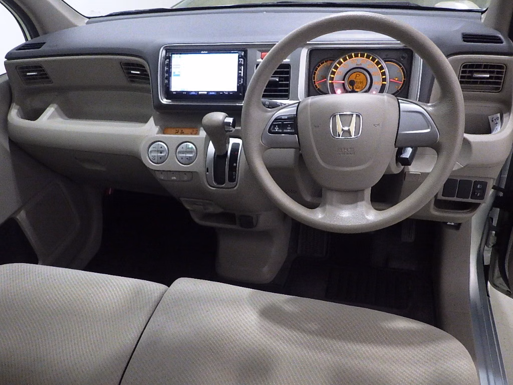 HONDA LIFE
