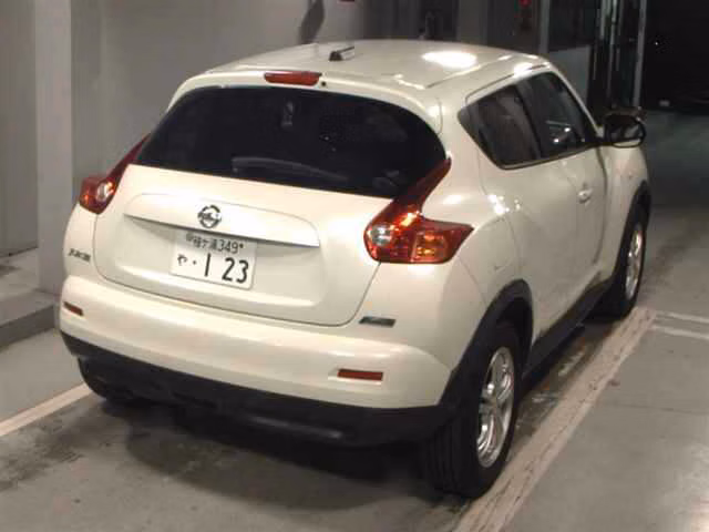 NISSAN JUKE