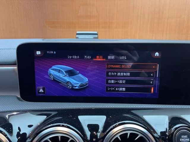 MERCEDES-BENZ CLA-CLASS