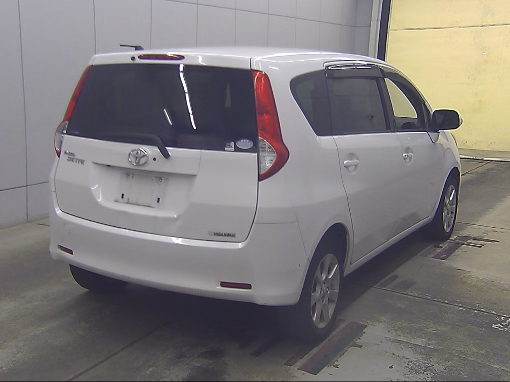 TOYOTA PASSO SETTE