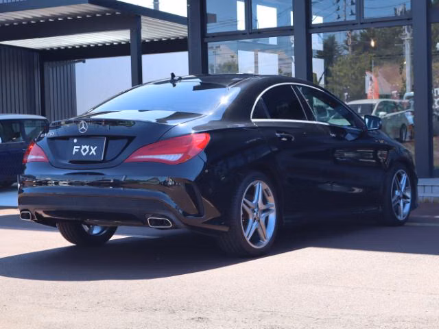MERCEDES-BENZ CLA-CLASS