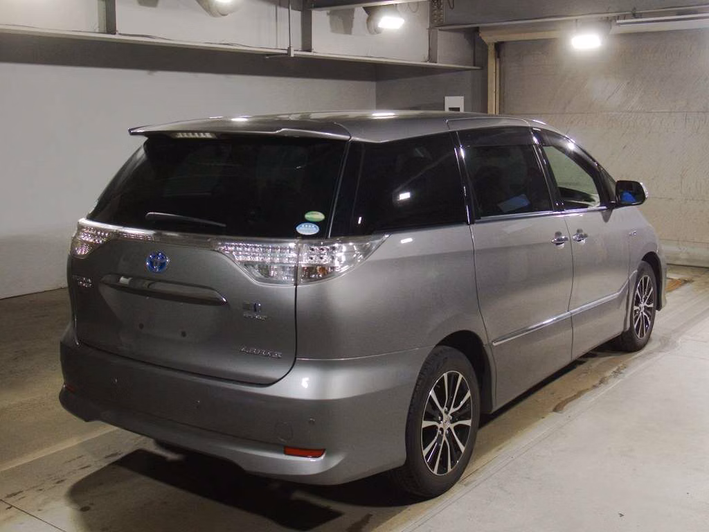 TOYOTA ESTIMA