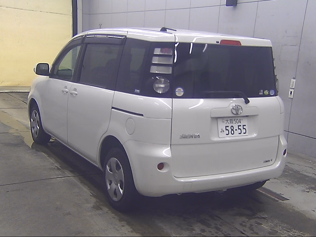 TOYOTA SIENTA