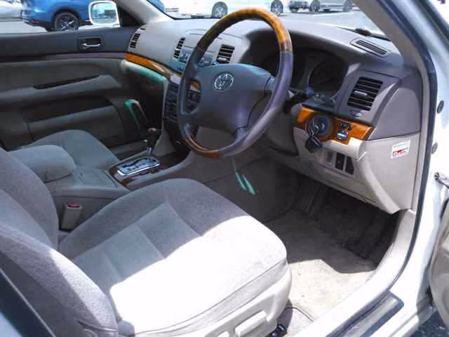 TOYOTA MARK II