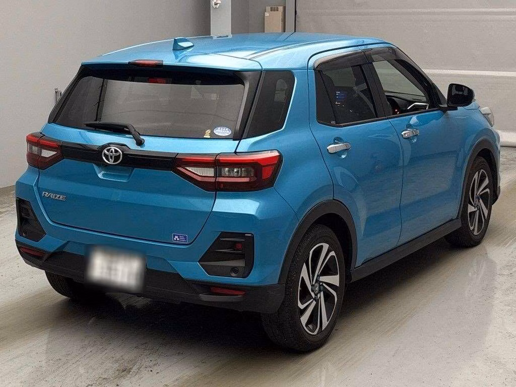TOYOTA RAIZE