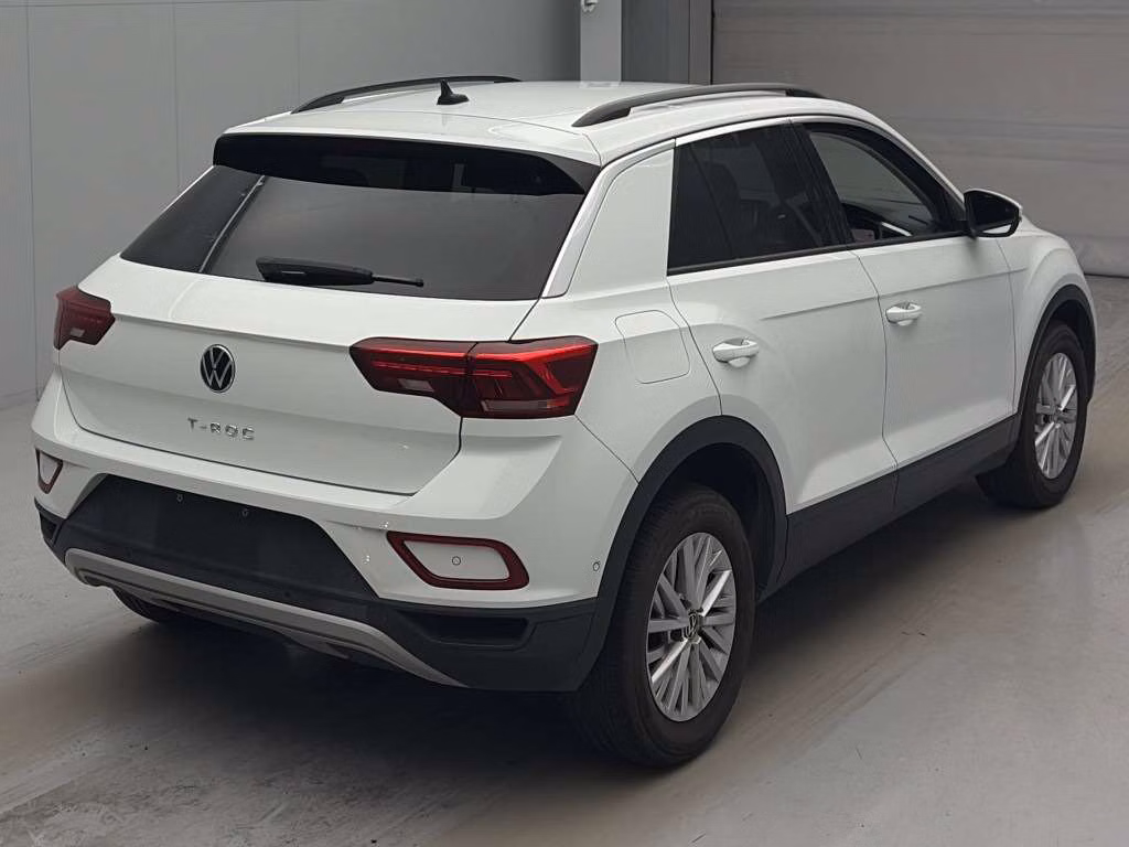 VOLKSWAGEN T-ROC