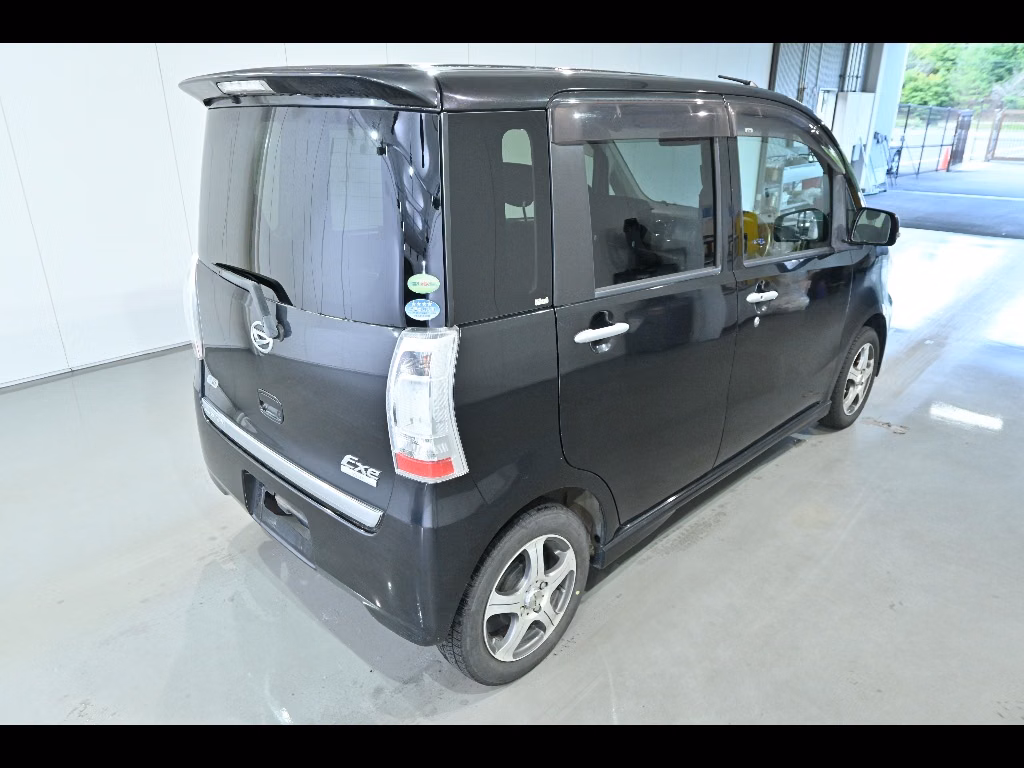 DAIHATSU TANTO EXE