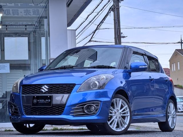 SUZUKI SWIFT