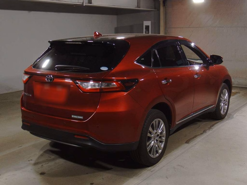 TOYOTA HARRIER