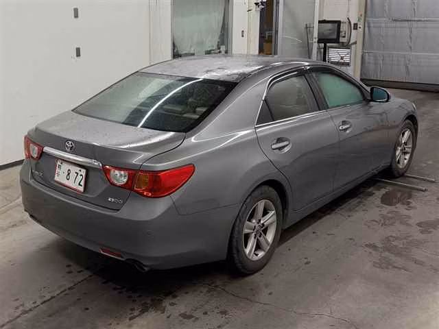 TOYOTA MARK X
