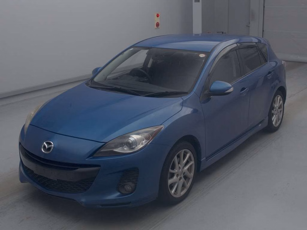 MAZDA AXELA