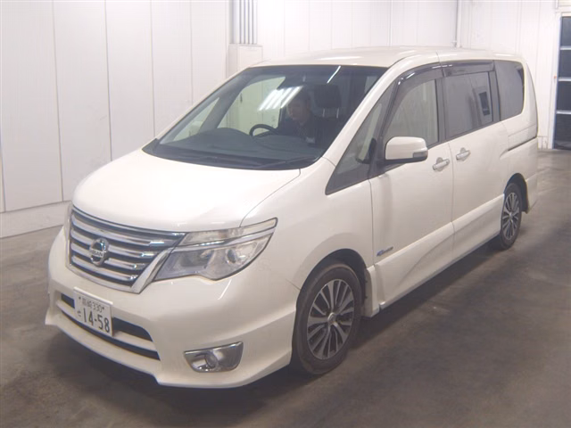 NISSAN SERENA