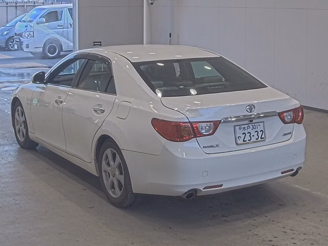 TOYOTA MARK X