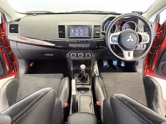 MITSUBISHI LANCER EVOLUTION