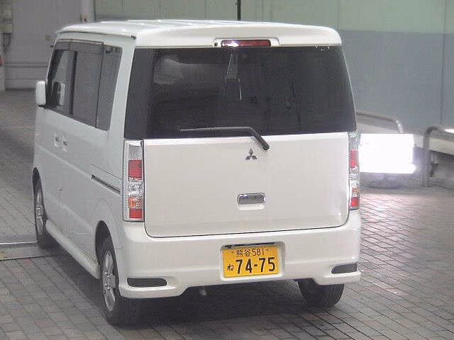 MITSUBISHI TOWN BOX