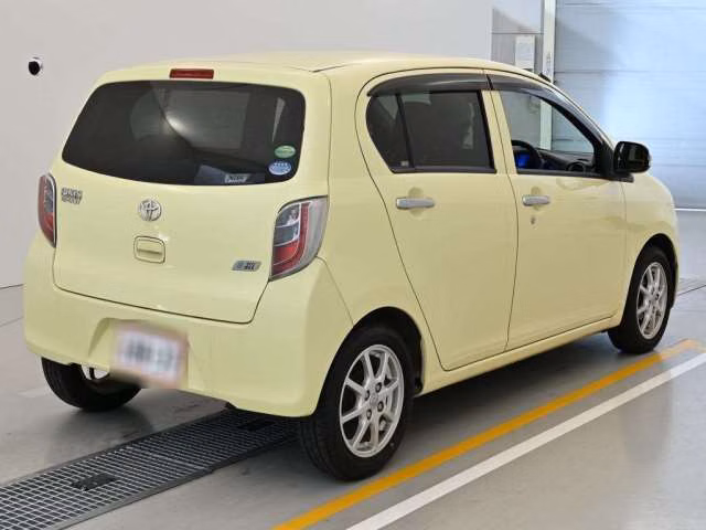 TOYOTA PIXIS EPOCH