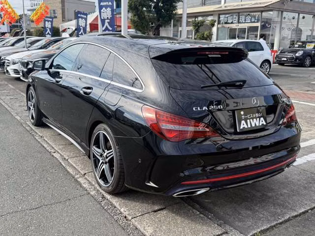 MERCEDES-BENZ CLA-CLASS