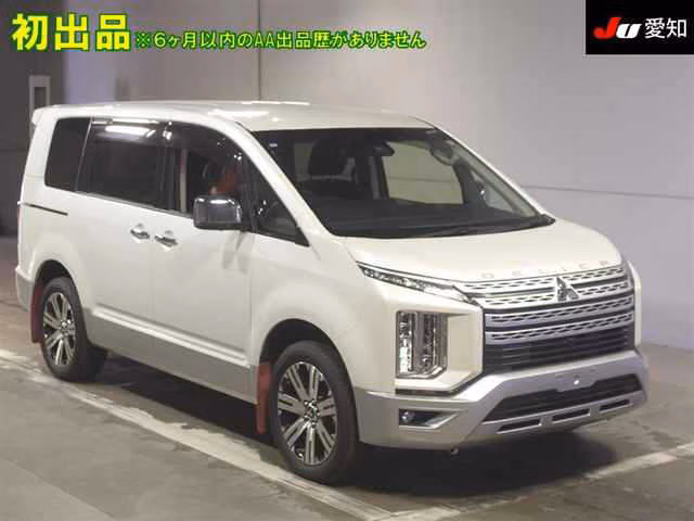 MITSUBISHI DELICA D:5