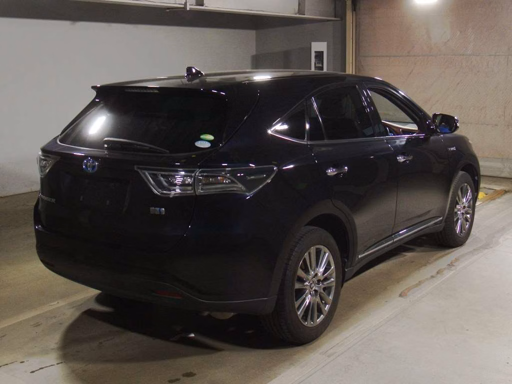 TOYOTA HARRIER