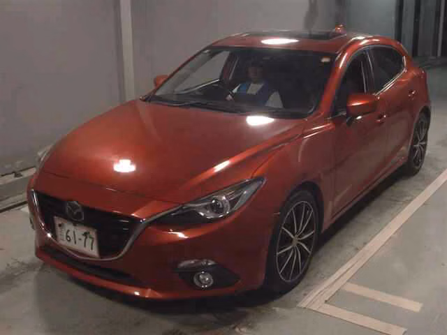 MAZDA AXELA