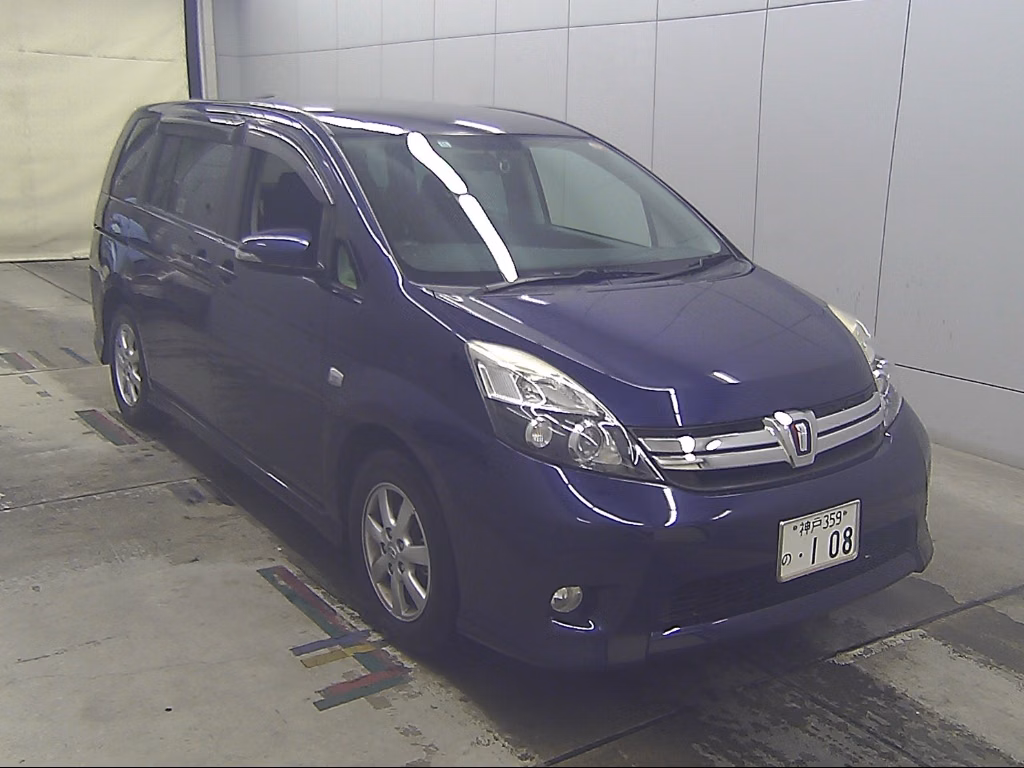 TOYOTA ISIS