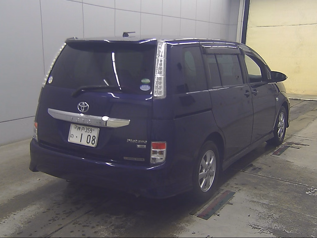 TOYOTA ISIS