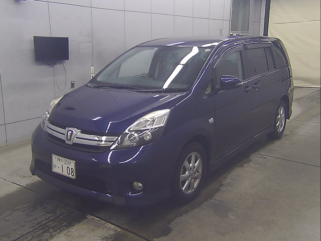 TOYOTA ISIS