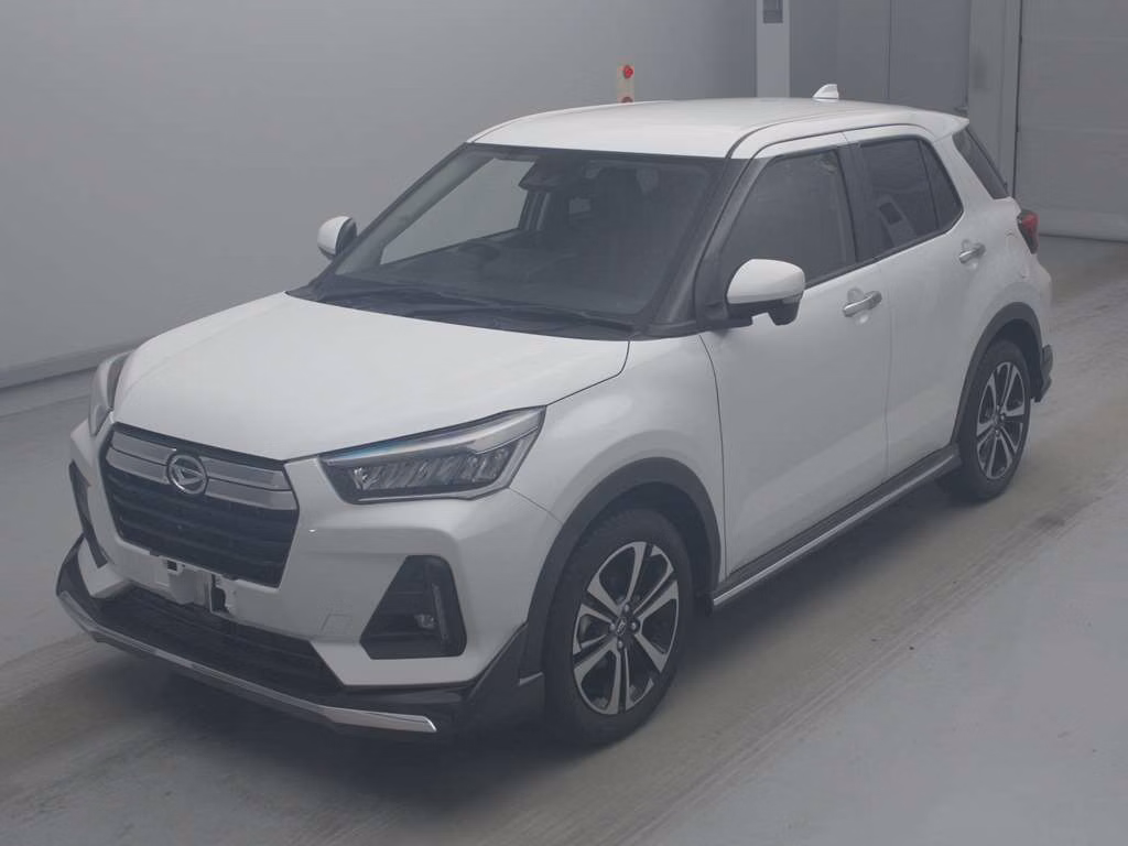 DAIHATSU ROCKY