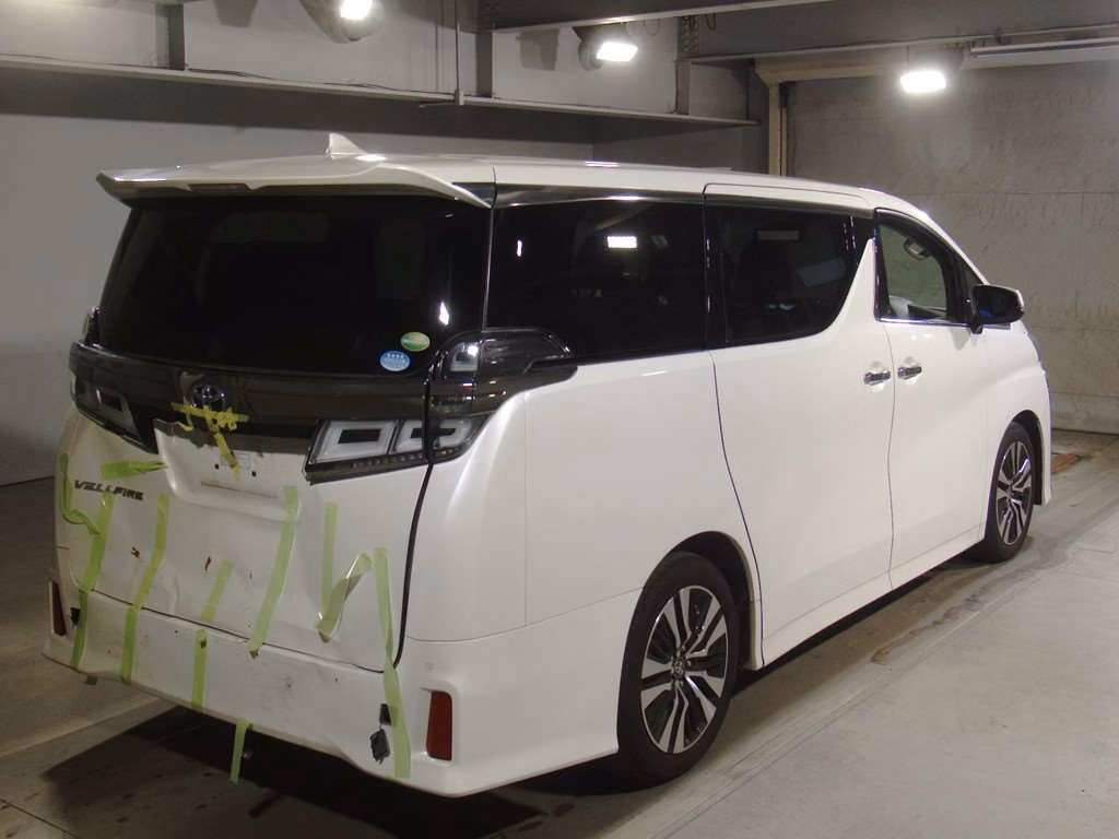 TOYOTA VELLFIRE