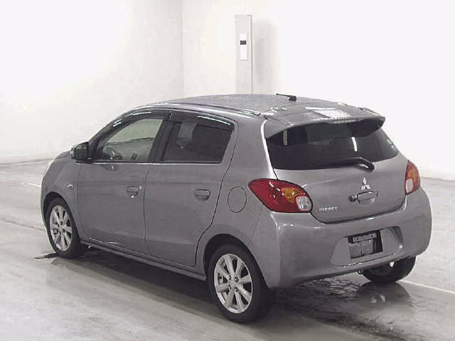 MITSUBISHI MIRAGE