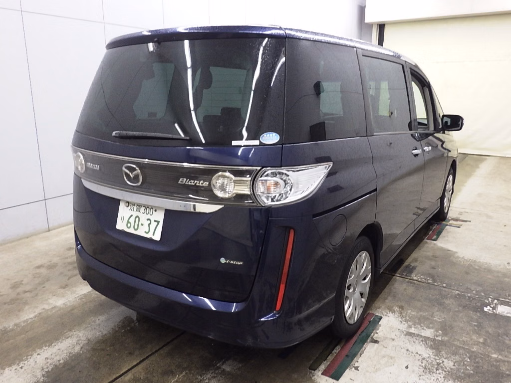 MAZDA BIANTE