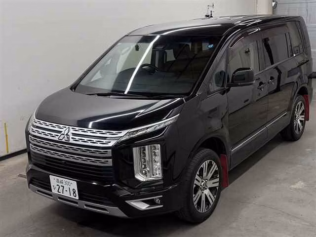 MITSUBISHI DELICA D:5