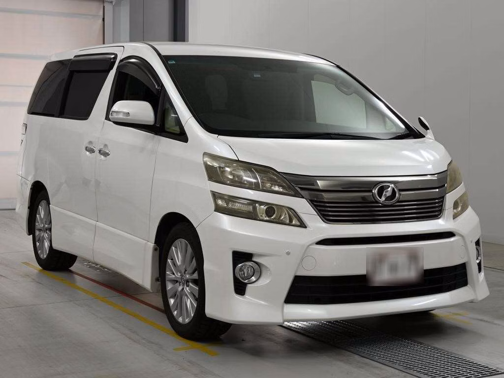 TOYOTA VELLFIRE
