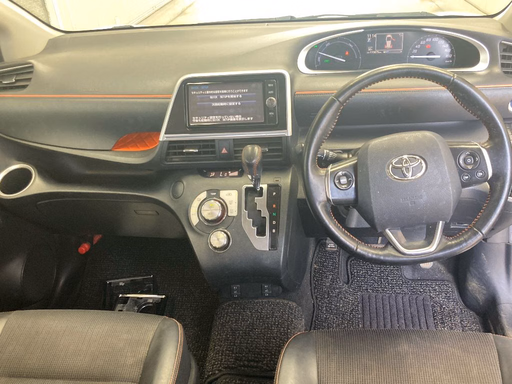 TOYOTA SIENTA
