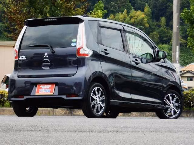 MITSUBISHI EK CUSTOM