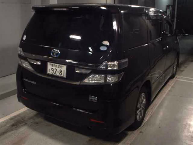 TOYOTA VELLFIRE