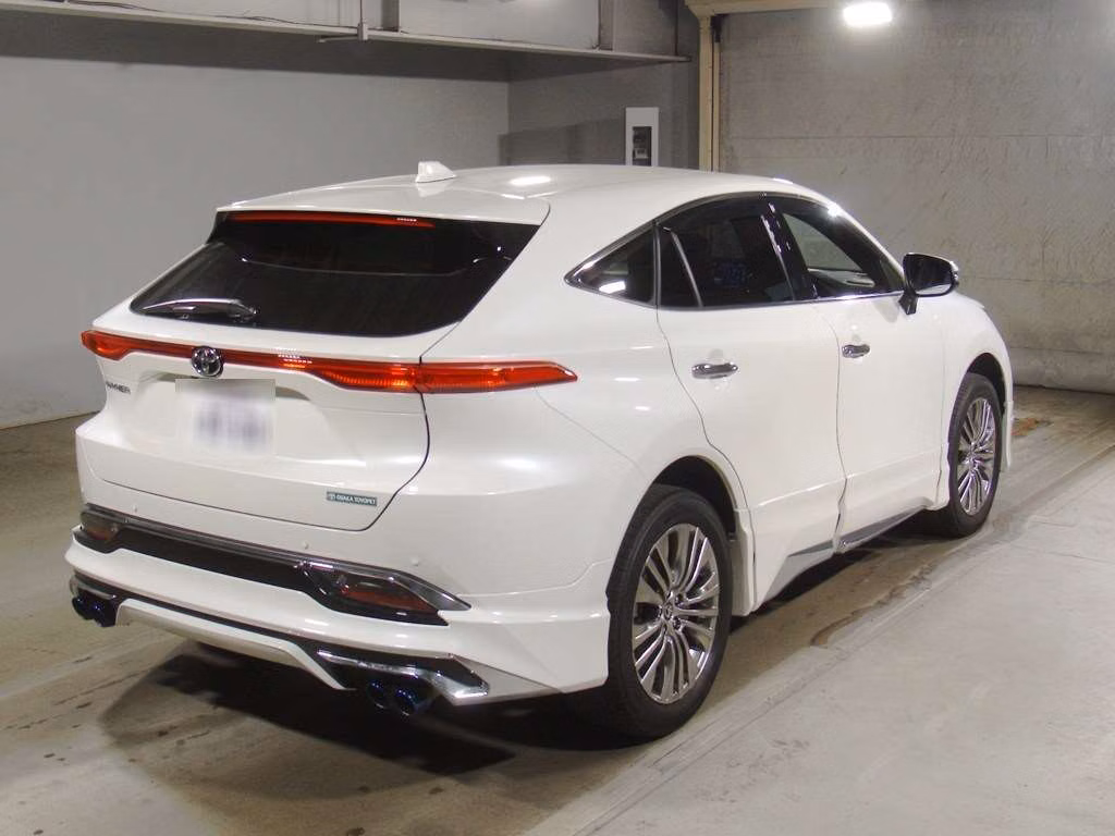 TOYOTA HARRIER