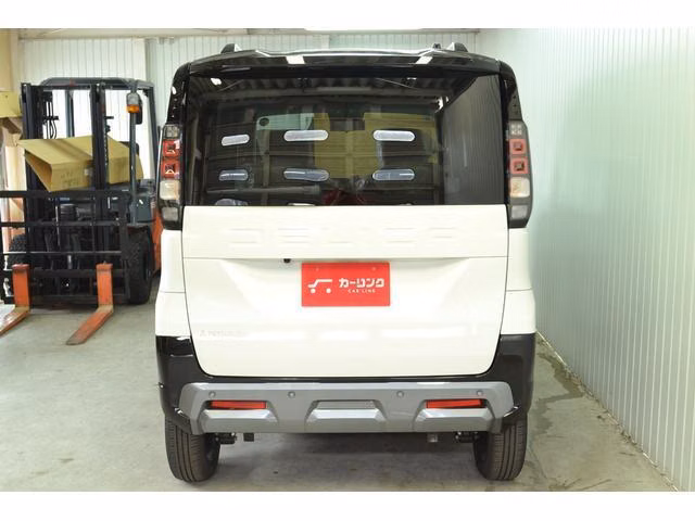 MITSUBISHI DELICA MINI
