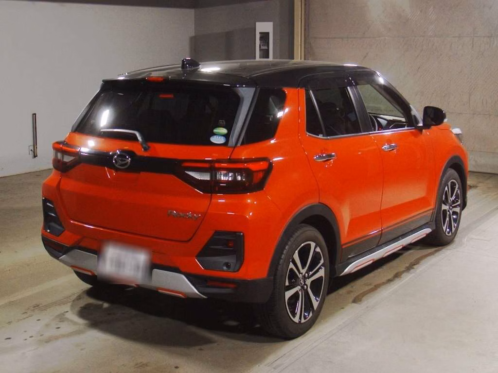 DAIHATSU ROCKY